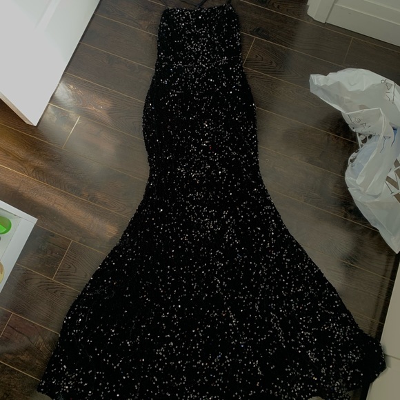 Brand new dress - Picture 1 of 6